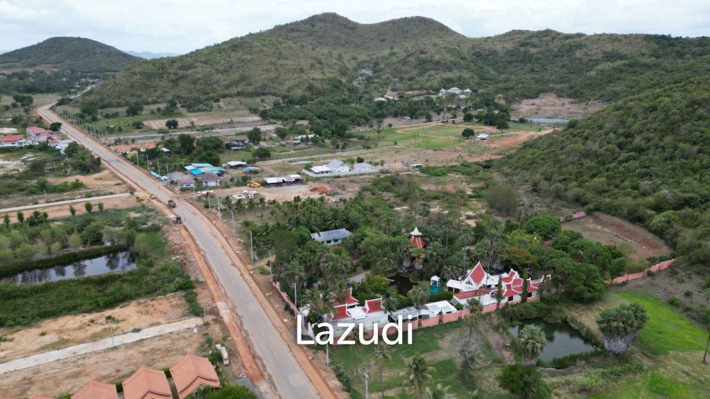 Дом 1,600 кв.м. 7 Кровать 