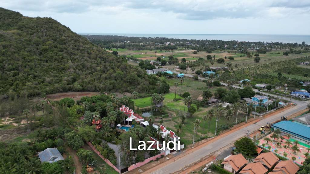 Дом 1,600 кв.м. 7 Кровать 