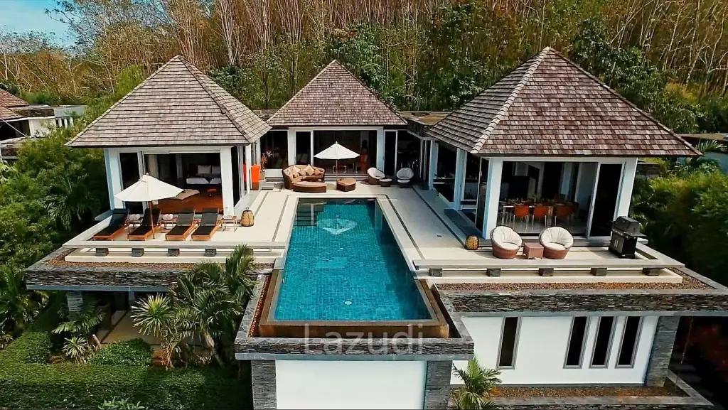Luxury Villa Overlooking the Andaman Sea