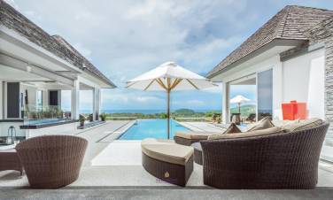 Luxury Villa Overlooking the Andaman Sea