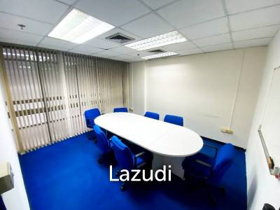 Prime Office Space for Rent: Spacious 345 sqm at Phaholyothin Place