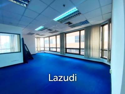 Prime Office Space for Rent: Spacious 345 sqm at Phaholyothin Place