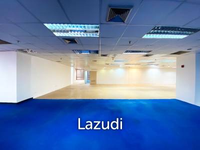 Prime Office Space for Rent: Spacious 345 sqm at Phaholyothin Place