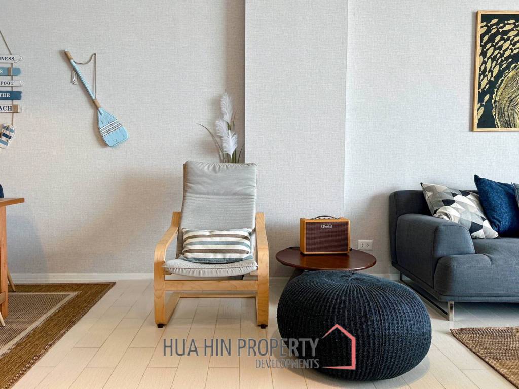 Veranda Residence : Stunning 3 Bedroom Condo with a Beautiful Sea View