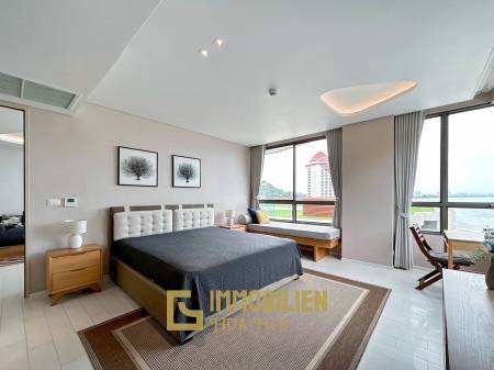 Veranda Residence : Stunning 3 Bedroom Condo with a Beautiful Sea View