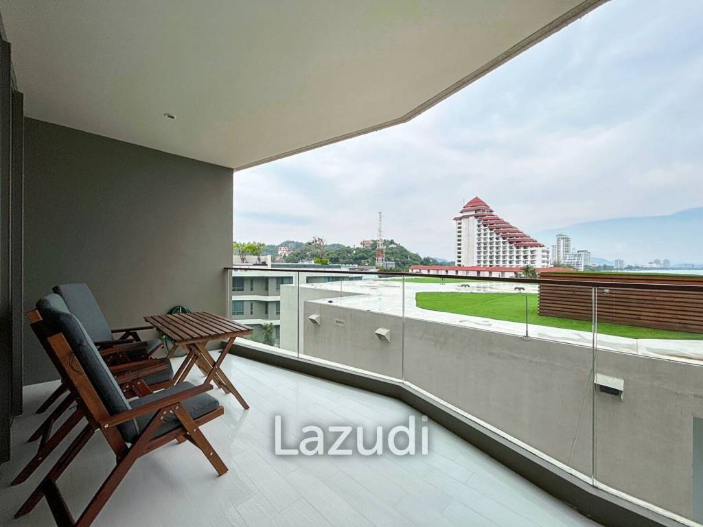 Veranda Residence : Stunning 3 Bedroom Condo with a Beautiful Sea View