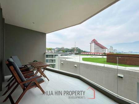 Veranda Residence : Stunning 3 Bedroom Condo with a Beautiful Sea View