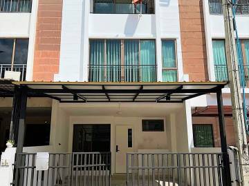3 Bed 170 SQ.M The Private Sukhumvit-Bangchak