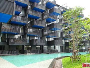 The Deck | Sea Views from this Contemporary One Bedroom Condo in the Heart of Patong