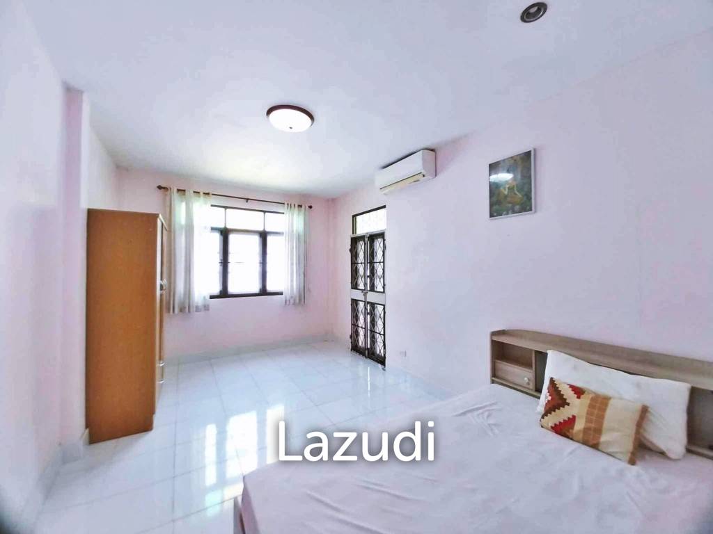 3 Beds3 Baths Single House in Na Jomtien