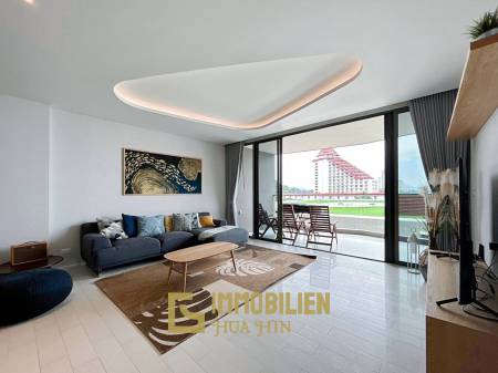 Veranda Residence : Stunning 3 Bedroom Condo with a Beautiful Sea View