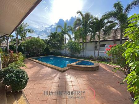 3 Bed 2 Bath Pool Villa For Sale with Tropical Garden in Hinlekfai