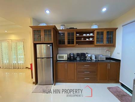 3 Bed 2 Bath Pool Villa For Sale with Tropical Garden in Hinlekfai