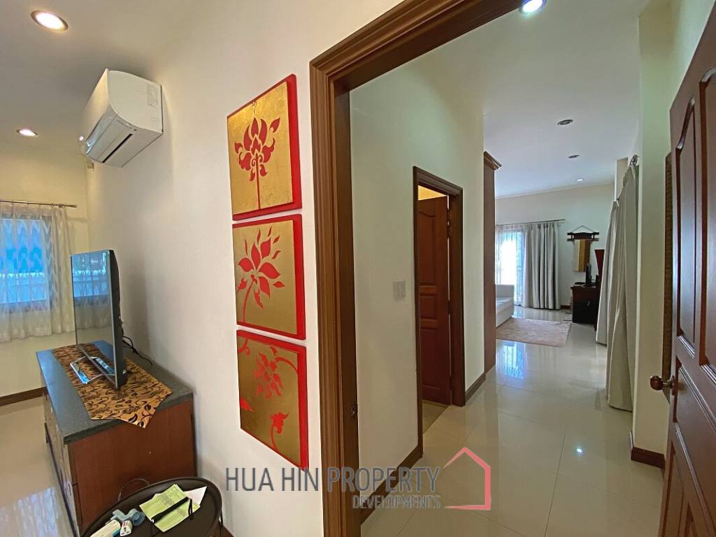 3 Bed 2 Bath Pool Villa For Sale with Tropical Garden in Hinlekfai