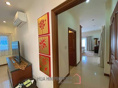 3 Bed 2 Bath Pool Villa For Sale with Tropical Garden in Hinlekfai
