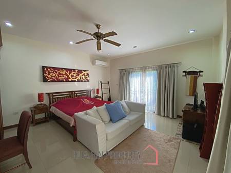 3 Bed 2 Bath Pool Villa For Sale with Tropical Garden in Hinlekfai