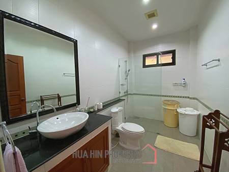 3 Bed 2 Bath Pool Villa For Sale with Tropical Garden in Hinlekfai