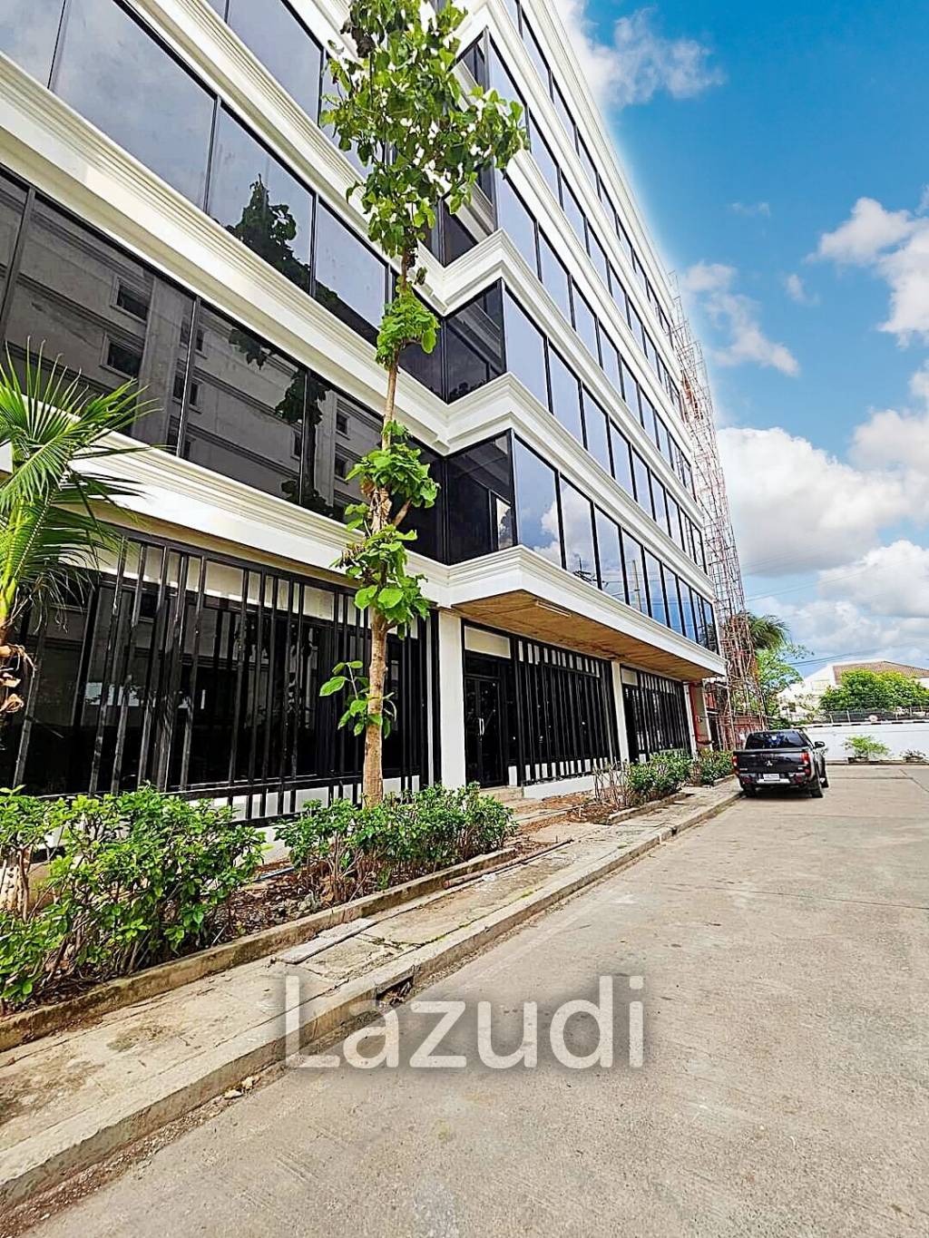 Office building for rent in Nonthaburi
