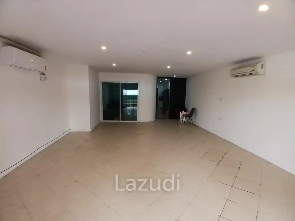 1 Bed 1 Bath 96 SQ.M. Executive Residence IV