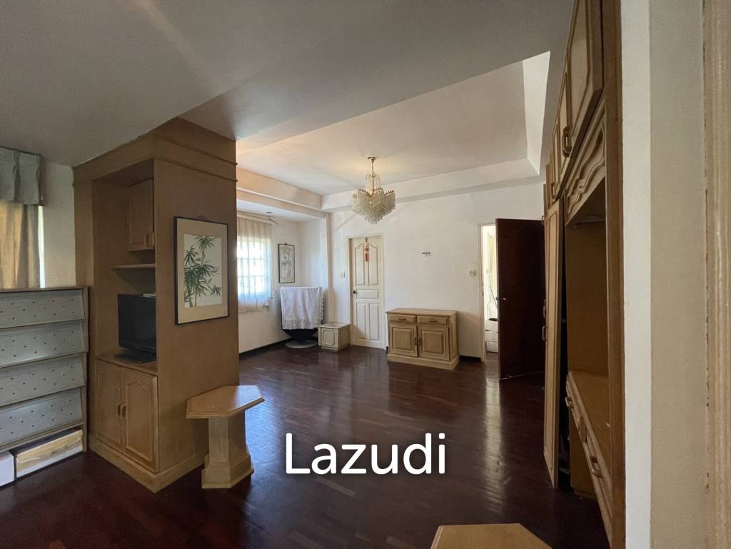 4 Bedroom House near BIS  | Ko Keao