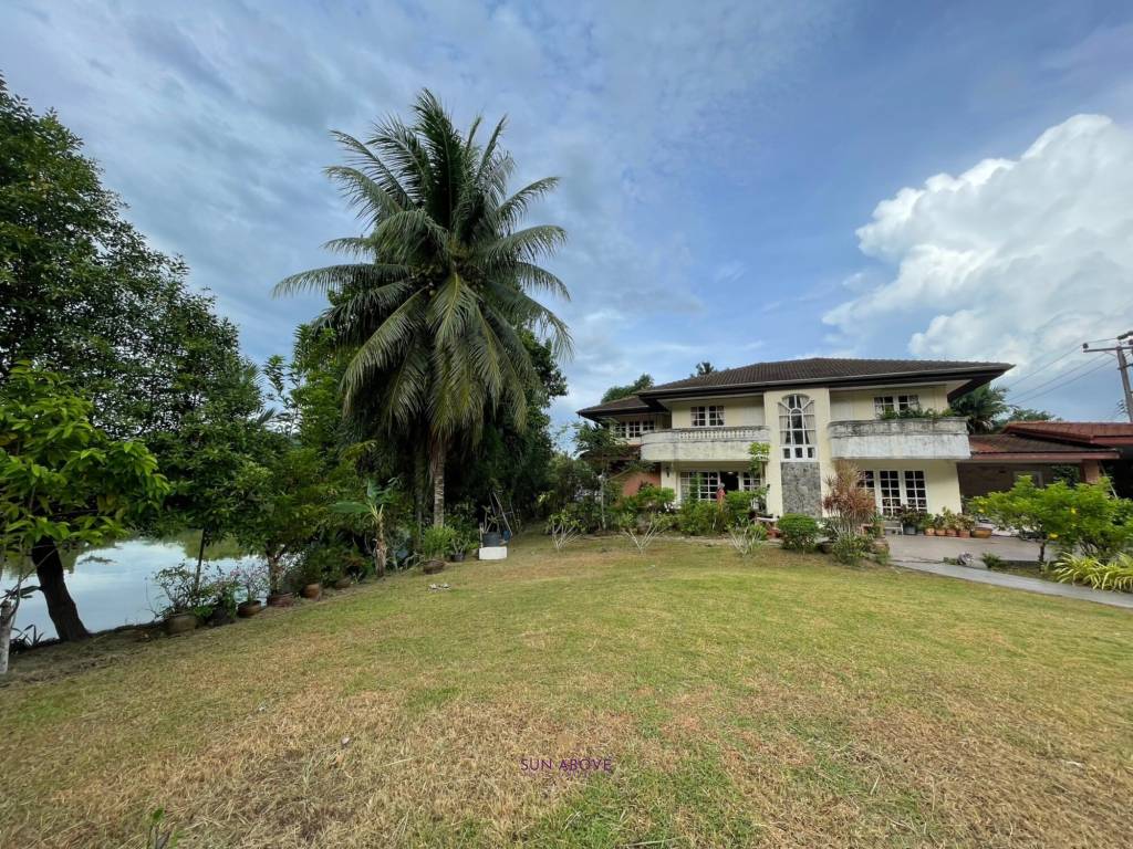 4 Bedroom House near BIS  | Ko Keao