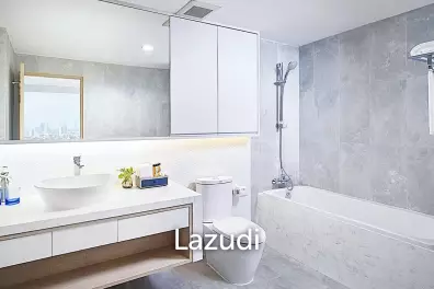 1 Bed Lakeview with Balcony 63 Sqm at Shama Lakeview Asoke