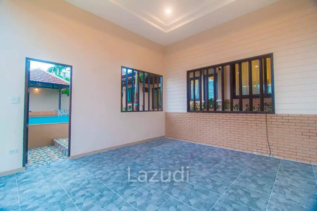 Garden Pool Villa Walking Distance to The Beach