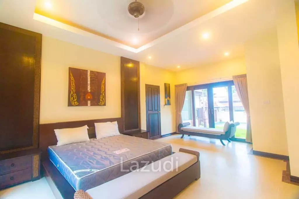 Garden Pool Villa Walking Distance to The Beach