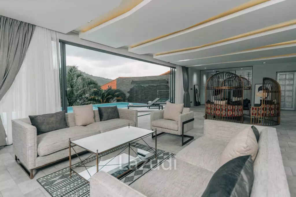 6 Bed 7 Bath 1156 SQ.M Sugar Villas