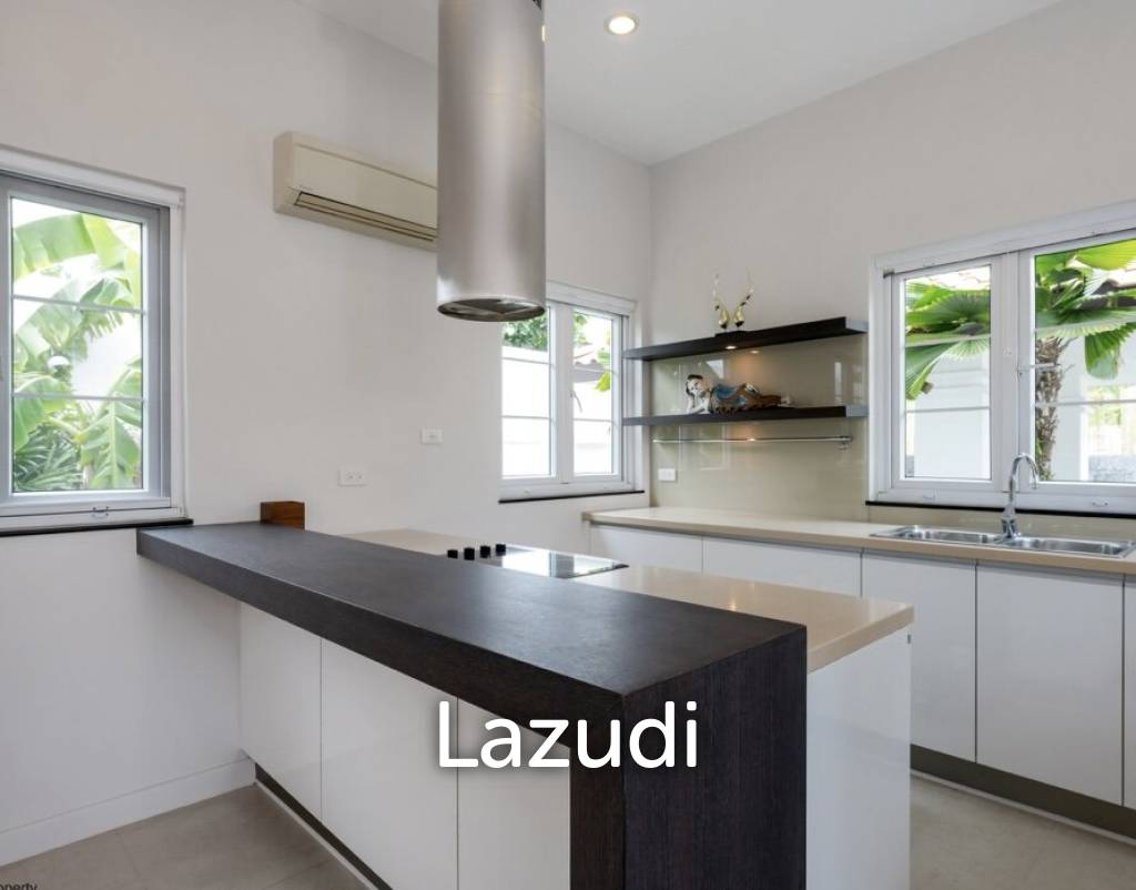 690 Sqm 2 Bed 2 Bath Villa For Sale