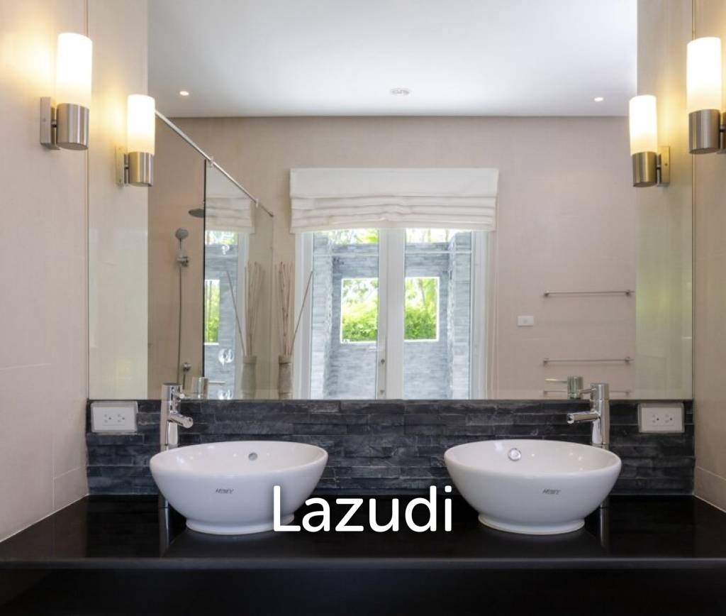 690 Sqm 2 Bed 2 Bath Villa For Sale