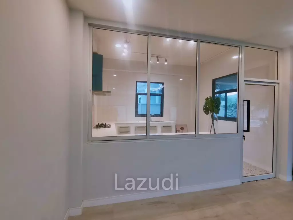 3 Bedrooms 4 Bathrooms 343 SQ.M. Bangsaray Villa