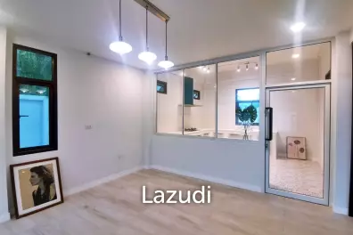 3 Bedrooms 4 Bathrooms 343 SQ.M. Bangsaray Villa