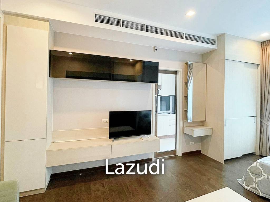 Studio 1 Bathroom 30 SQ.M at Q Asoke