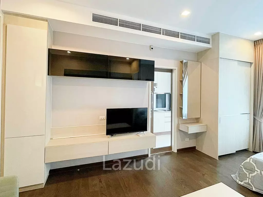 Studio 1 Bathroom 30 SQ.M at Q Asoke