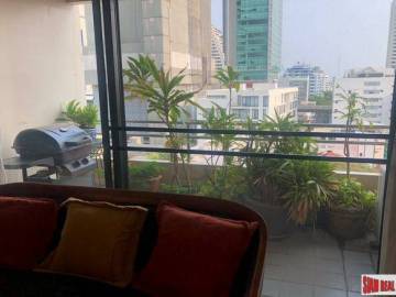 Sampoom Garden | Large 2 Bed Corner Unit on the 8th Floor with 4 Balconies Located only 200 Metres to BTS at Sathorn