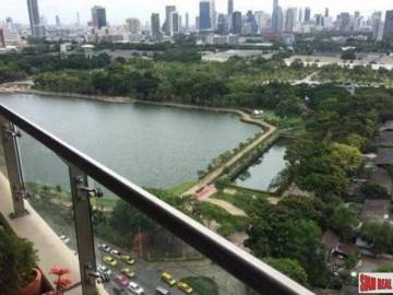 The Lake Condominium | Elegant Four Bedroom Condo with Benjasiri Park Views for Sale in Asok