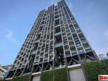 The Met | Two Bedroom Corner Condo for Sale with Three Balconies in Sathorn
