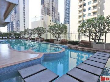 Bright Sukhumvit 24 | Two Bedroom Condo for Sale in a Nice Lively Residential Alley on Sukhumvit 24