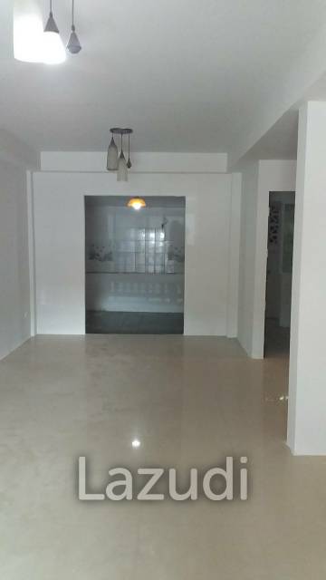 Townhouse for Sale closed to GMS duty Free
