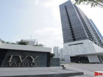 Ivy Ampio | Contemporary One Bedroom Ratchadaphisek Condo for Sale with Unblocked City Views
