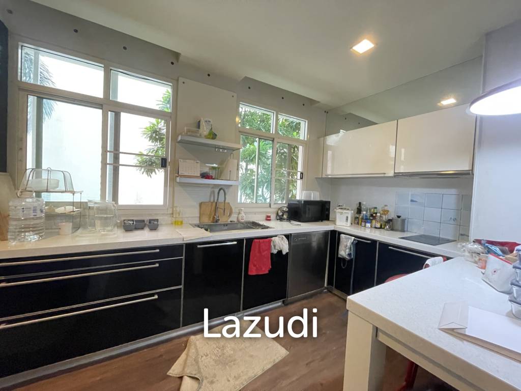 3 Bed 3 Bath 176 SQ.M Baan Nunthasiri