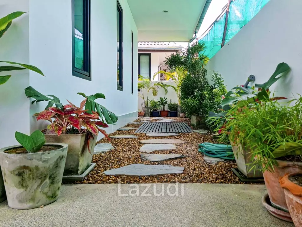 Mil Pool: 3 Bedroom Pool Villa in Soi 102