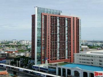 WYNE Sukhumvit | One Bedroom for Sale with Nice City and Pool Views in Phra Khanong
