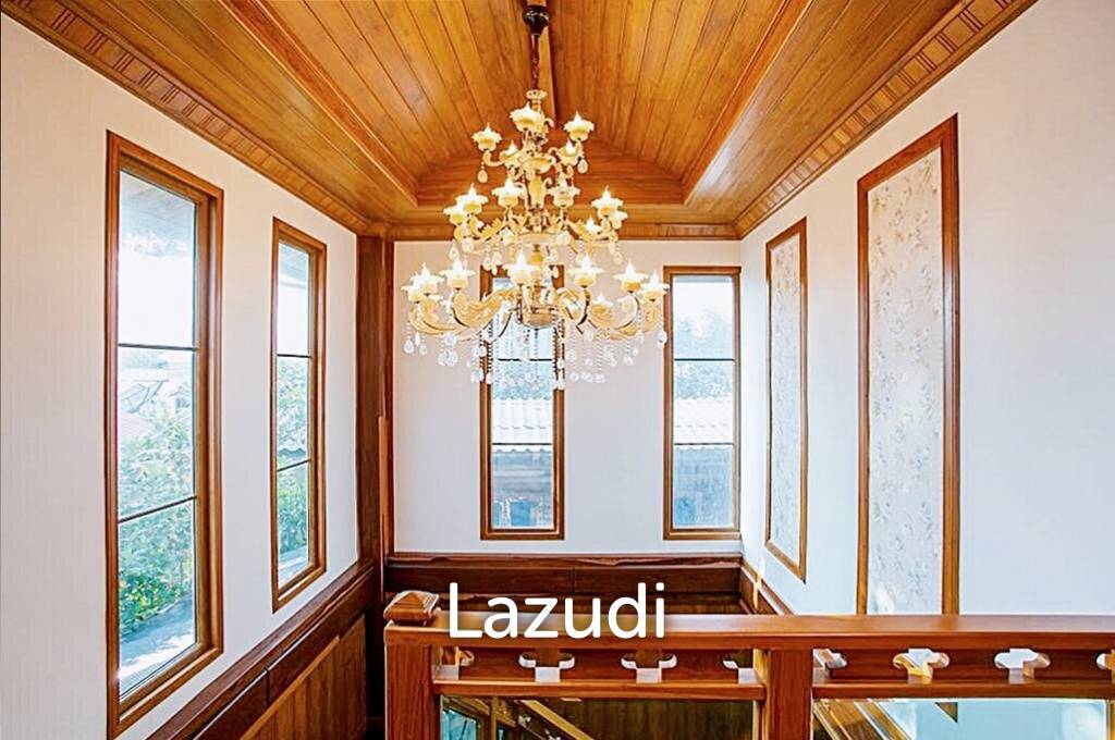 3 Bedroom 4 Bathroom 456 SQ.M New House in Sutthisan