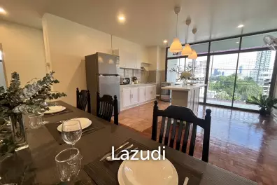 3 Bed 2 Bath 240 SQ.M Sawasdi Mansion
