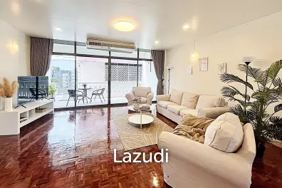 3 Bed 2 Bath 240 SQ.M Sawasdi Mansion