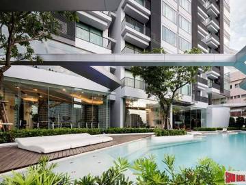 Pyne by Sansiri | Luxury One Bedroom for Sale with City & Pool Views very close to BTS Ratchathewii