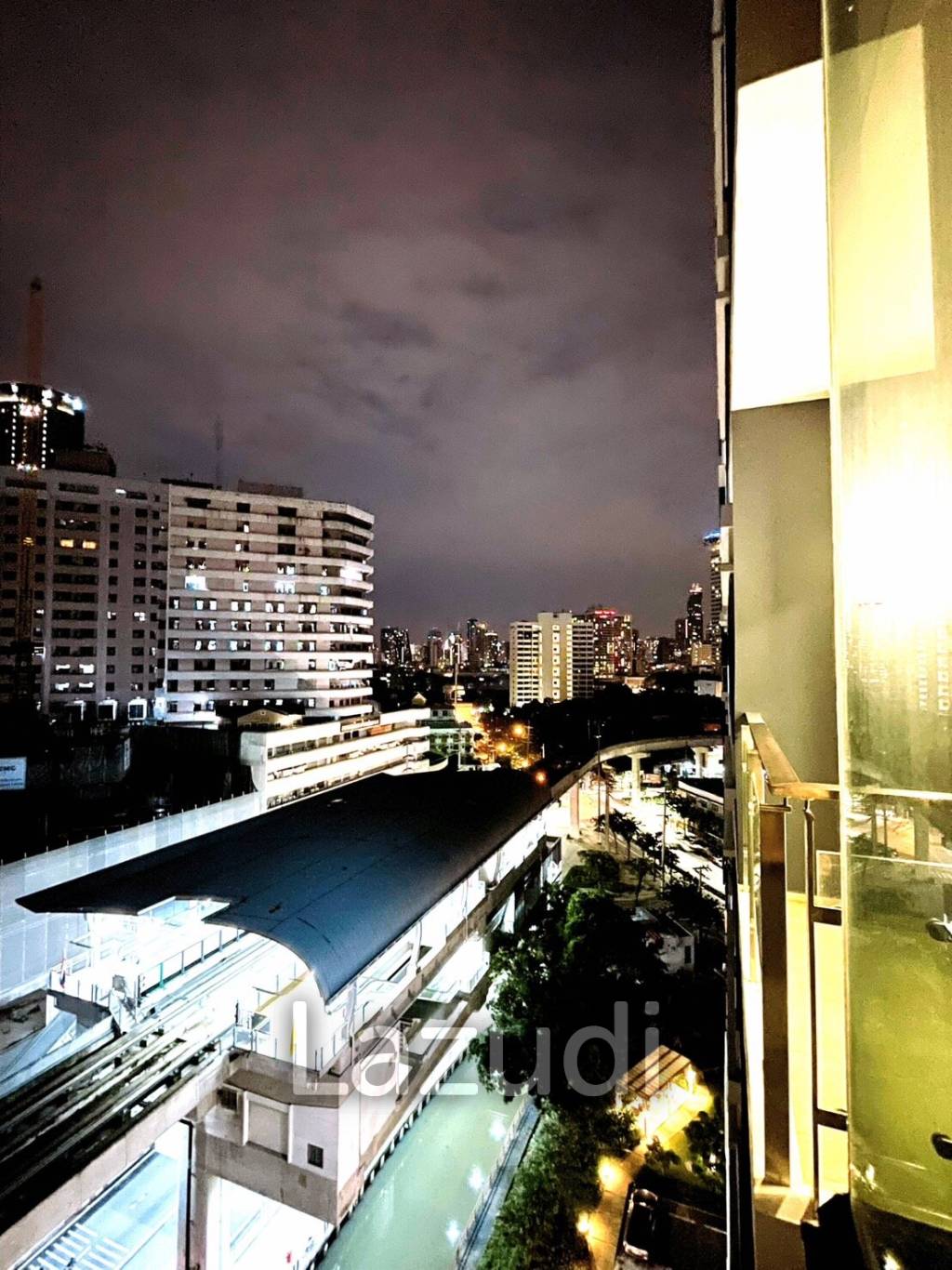 1 Bed 48 SQ.M Supalai Premier Charoen Nakhon