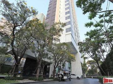 HQ Thonglor by Sansiri | Deluxe One Bedroom Duplex for Sale on Top Floors in Thong Lo
